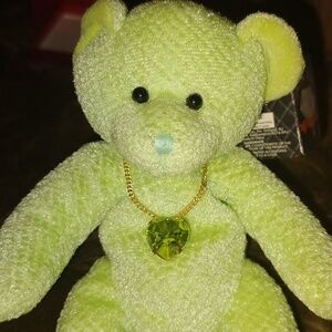 Russ bear lime green with August peridot heart & gold chain necklace